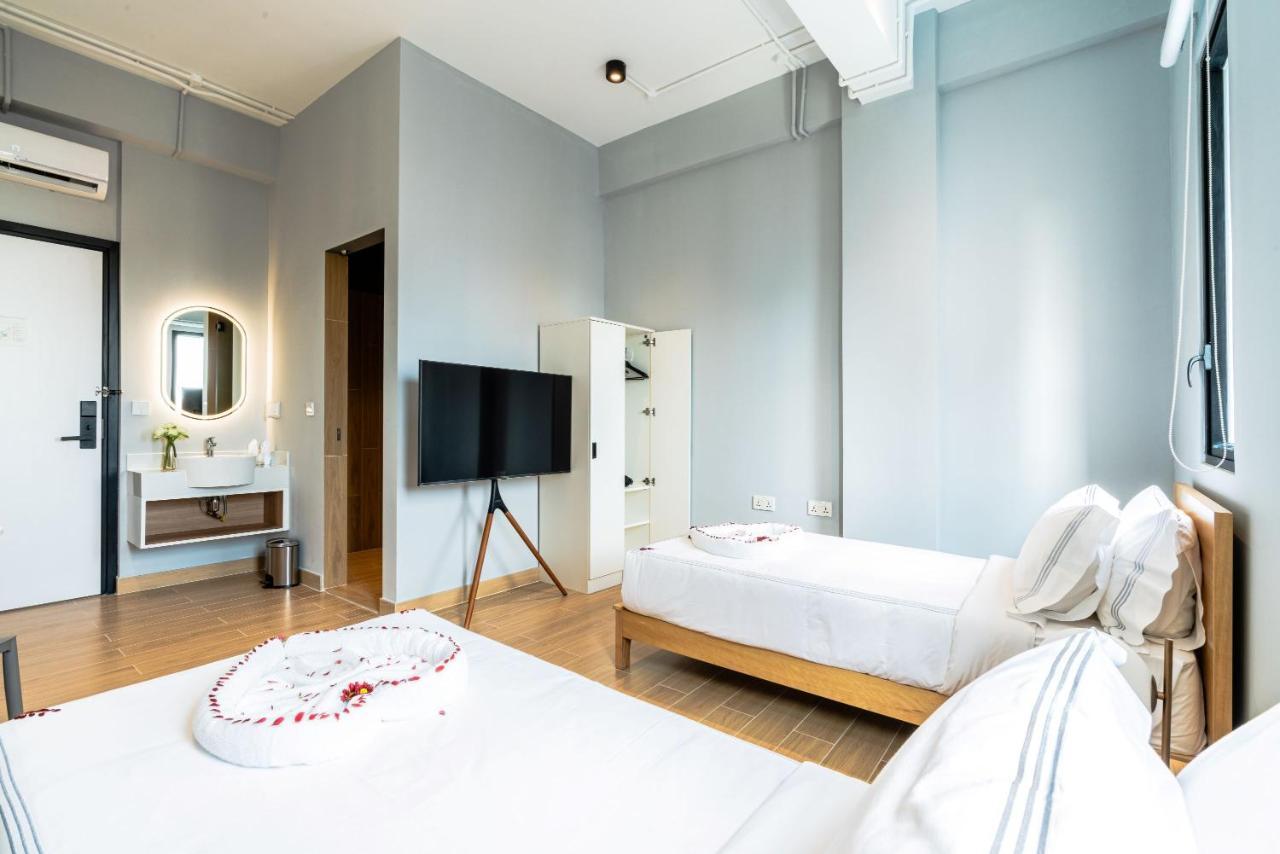 Emerald Hotel Residence Phnom Penh Bagian luar foto