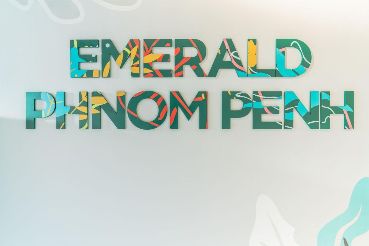Emerald Hotel Residence Phnom Penh Bagian luar foto